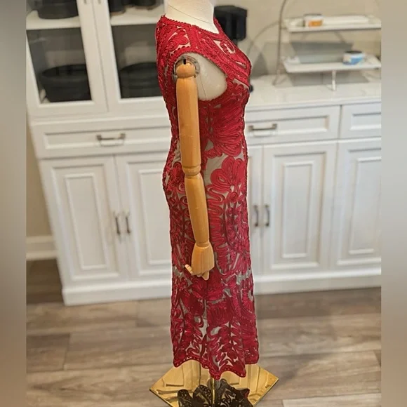 JS Collections Red Sequin Embellished Sheath Midi Dress - Picture 3 of 15